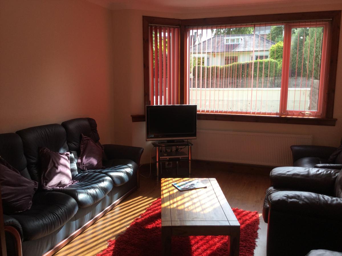 3 Bedroom Culduthel House Free Parking อินเวอร์เนส ภายนอก รูปภาพ